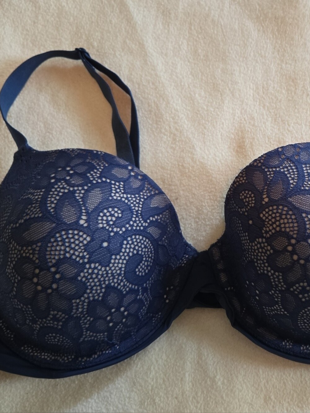Maidenform Navy Lace Tshirt Bra